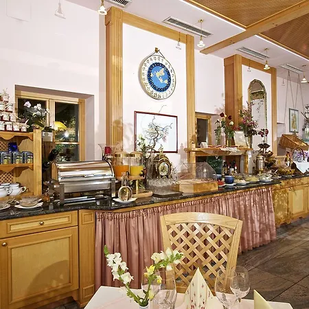 Zollner Hotel